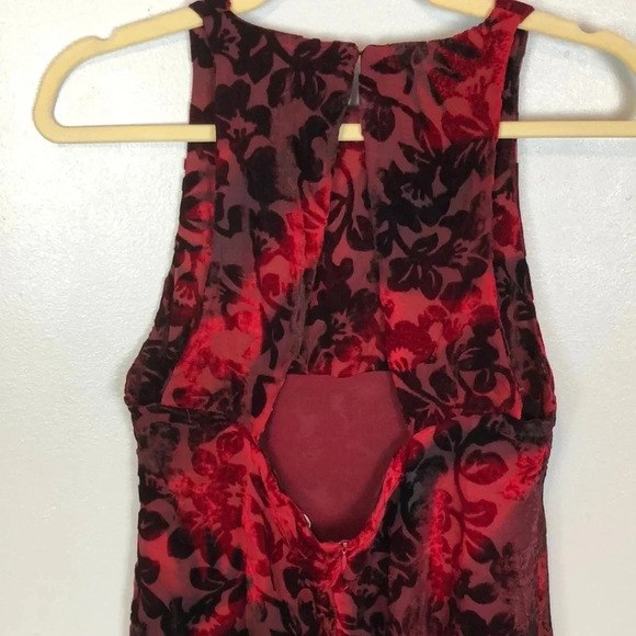 NEW Someday Lovin Velvet Bodycon Dress Size Medium - Picture 5 of 11